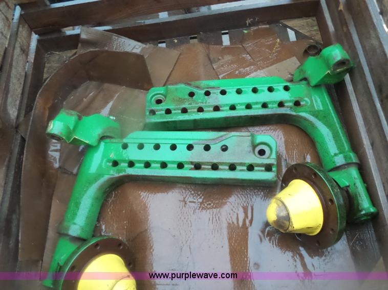 image for item K3162 2004 John Deere 7460 RWA cotton stripper