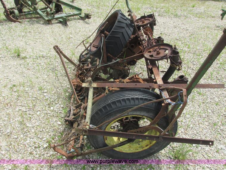 image for item K4082 Farm equipment