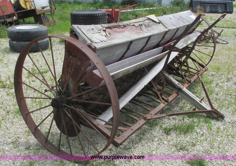 image for item K4083 Owatonna seeder