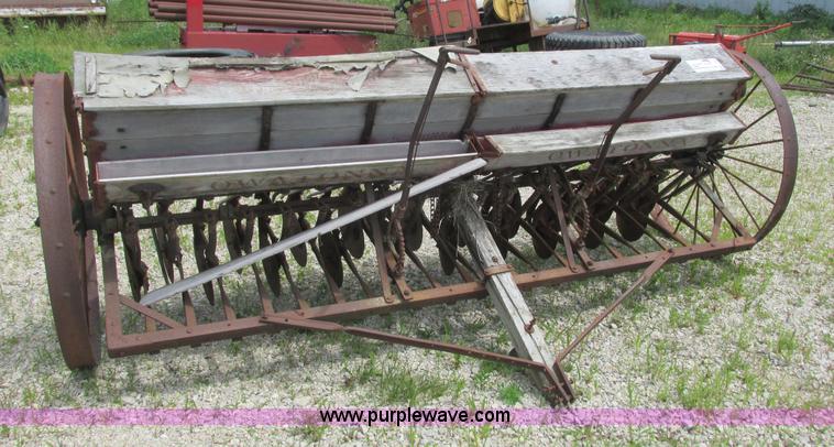 image for item K4083 Owatonna seeder