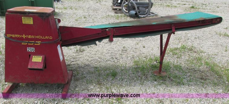 image for item K4088 New Holland Sperry 595 tobacco picker