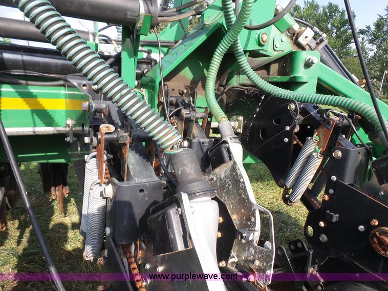 image for item K4646 2005 Great Plains YP1225 no-till planter