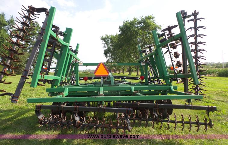 image for item K4647 Great Plains Turbo-Till 2200 vertical tillage