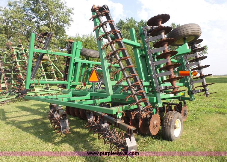 image for item K4647 Great Plains Turbo-Till 2200 vertical tillage