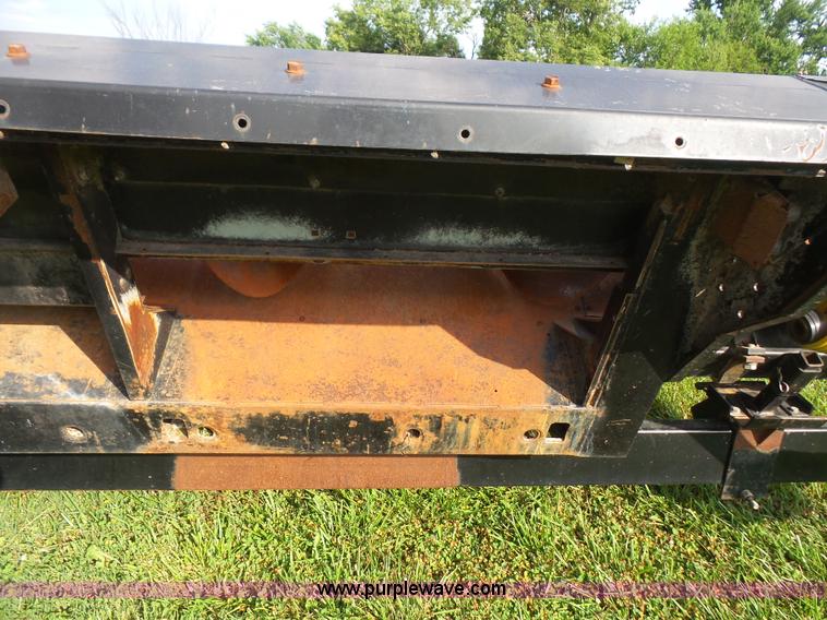 image for item K4648 AGCO 630 corn head