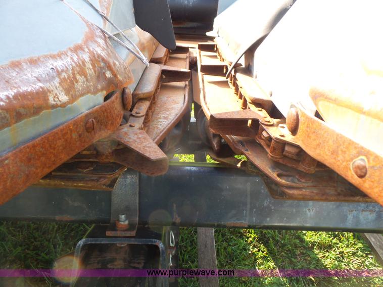 image for item K4648 AGCO 630 corn head