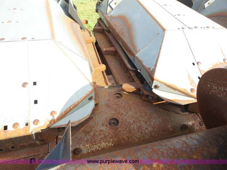 image for item K4648 AGCO 630 corn head