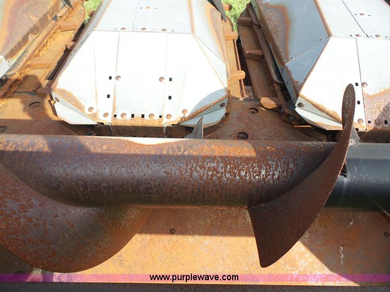 image for item K4648 AGCO 630 corn head