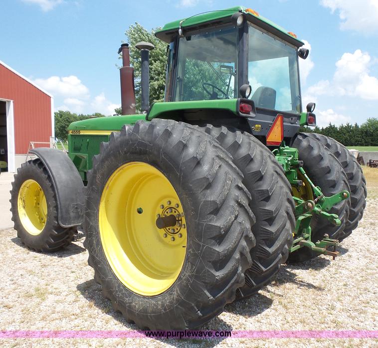 image for item K4676 1990 John Deere 4555 MFWD tractor