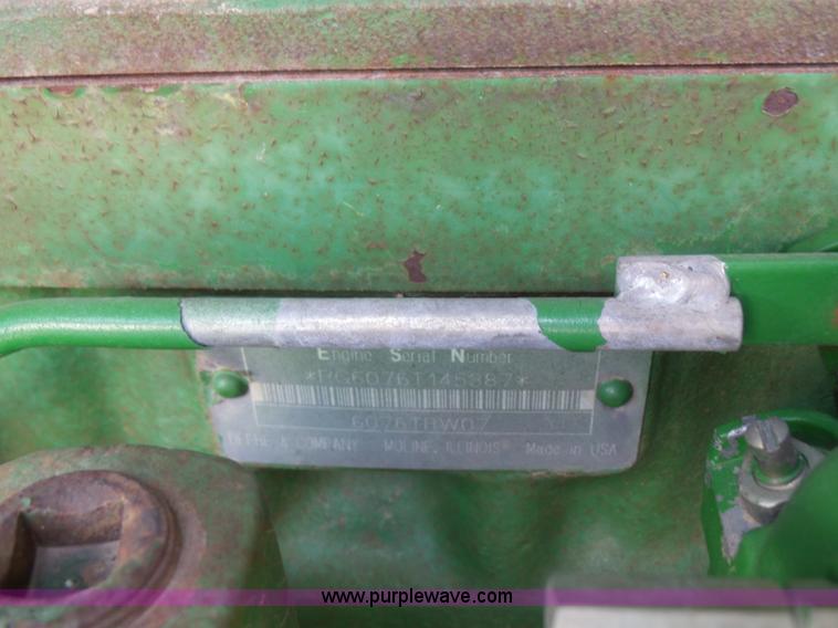 image for item K4676 1990 John Deere 4555 MFWD tractor