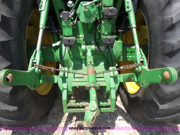 image for item K4676 1990 John Deere 4555 MFWD tractor