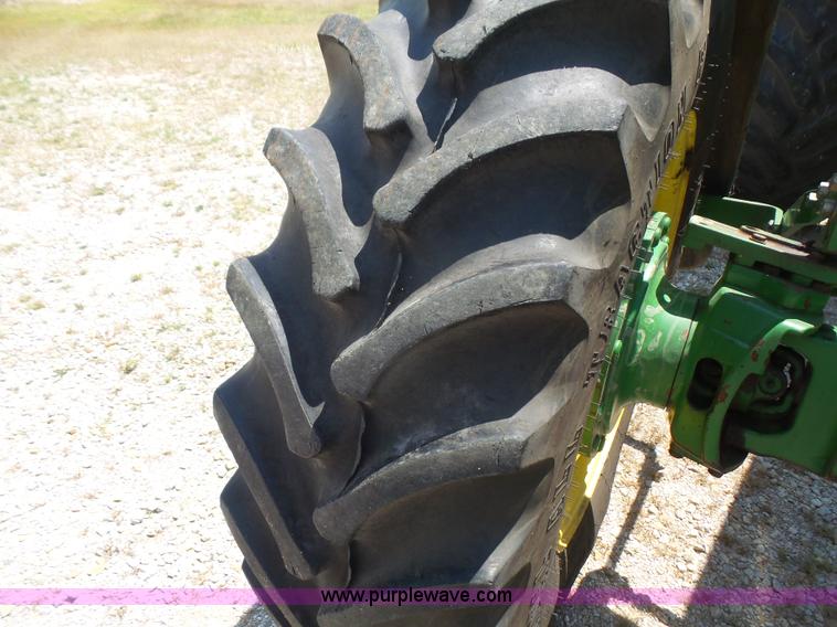 image for item K4676 1990 John Deere 4555 MFWD tractor