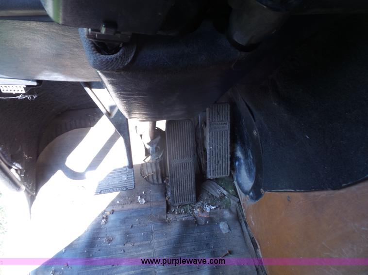 image for item K4687 1989 Freightliner FLA semi truck