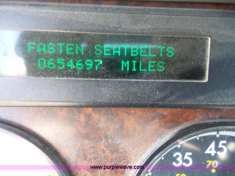 image for item K4707 1999 Freightliner Century Class semi truck