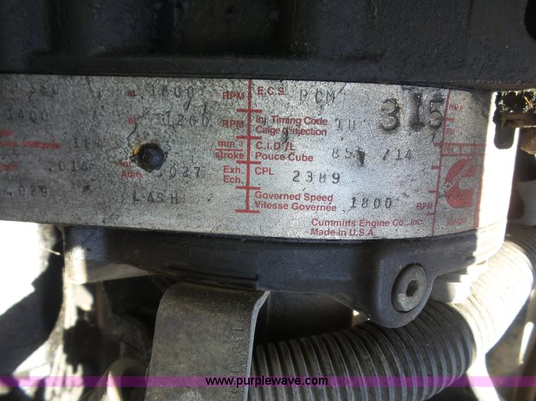 image for item K4707 1999 Freightliner Century Class semi truck