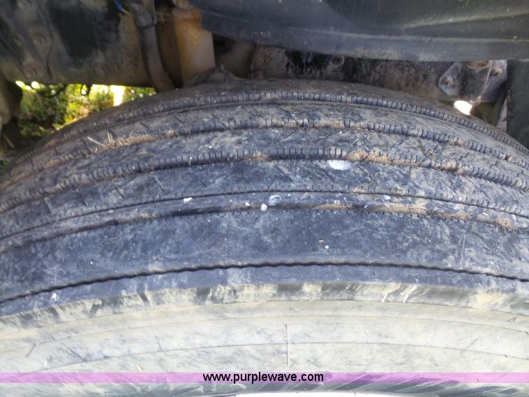 image for item K4707 1999 Freightliner Century Class semi truck