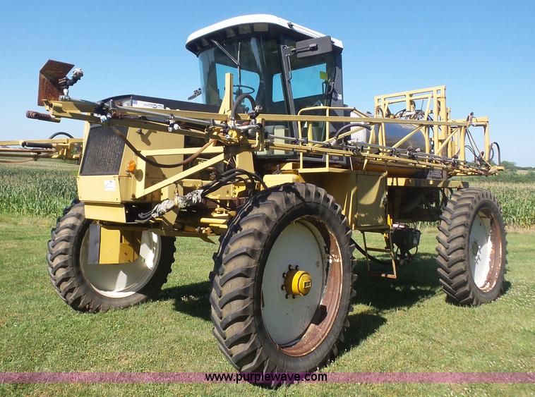 image for item K4708 Ag-Chem RoGator 844 self-propelled sprayer
