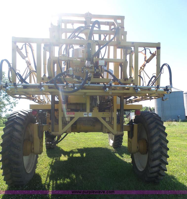 image for item K4708 Ag-Chem RoGator 844 self-propelled sprayer