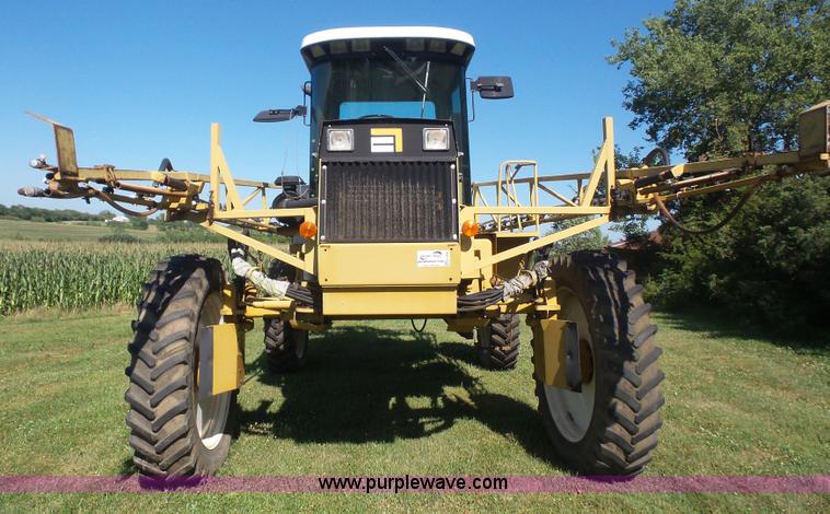 image for item K4708 Ag-Chem RoGator 844 self-propelled sprayer