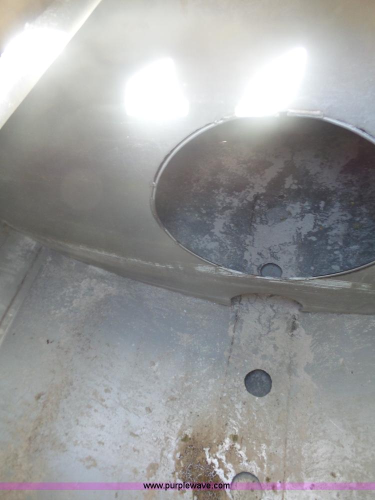 image for item K4708 Ag-Chem RoGator 844 self-propelled sprayer