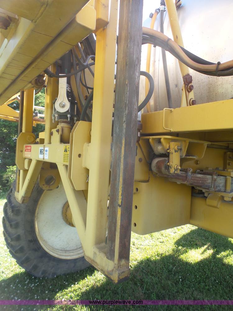 image for item K4708 Ag-Chem RoGator 844 self-propelled sprayer