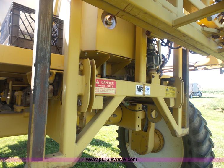 image for item K4708 Ag-Chem RoGator 844 self-propelled sprayer