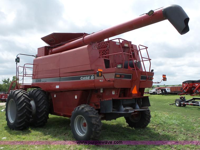 image for item K5265 2004 Case IH 2388 combine