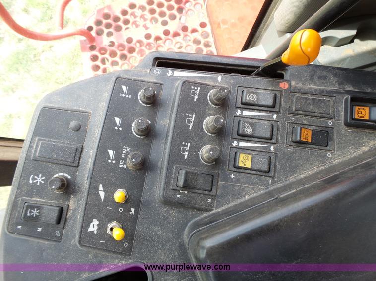 image for item K5265 2004 Case IH 2388 combine