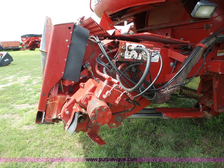 image for item K5265 2004 Case IH 2388 combine