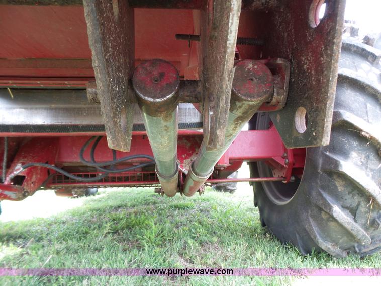 image for item K5265 2004 Case IH 2388 combine