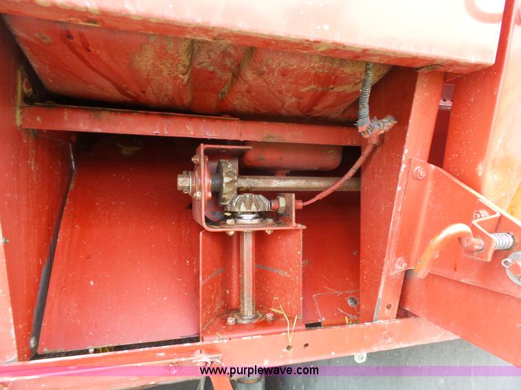 image for item K5265 2004 Case IH 2388 combine