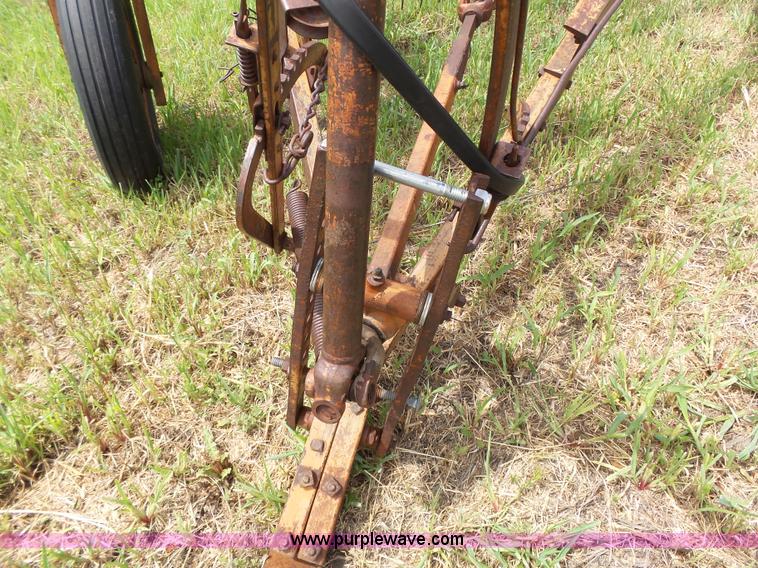 image for item K5280 Allis Chalmers hay rake