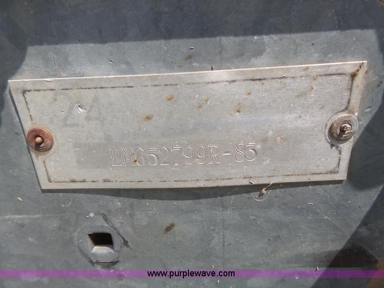 image for item K5299 Gleaner L2 combine