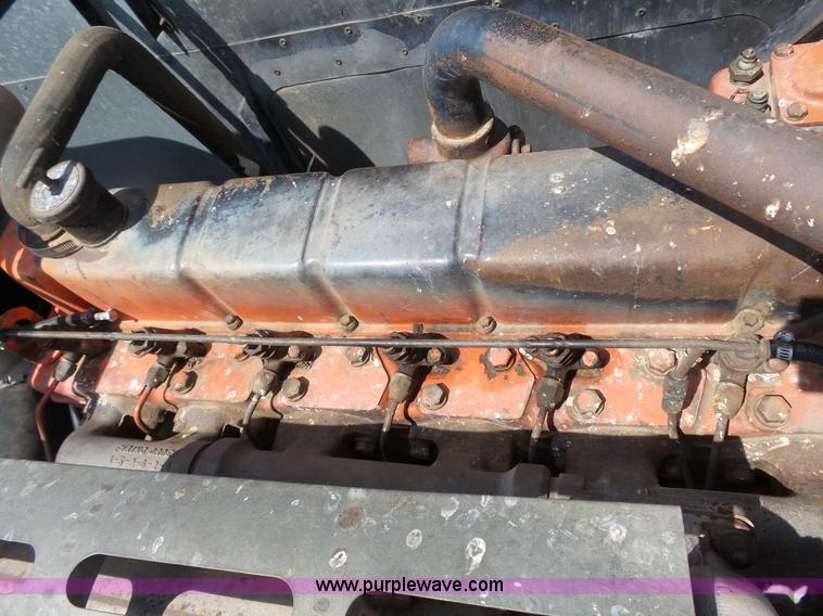 image for item K5299 Gleaner L2 combine