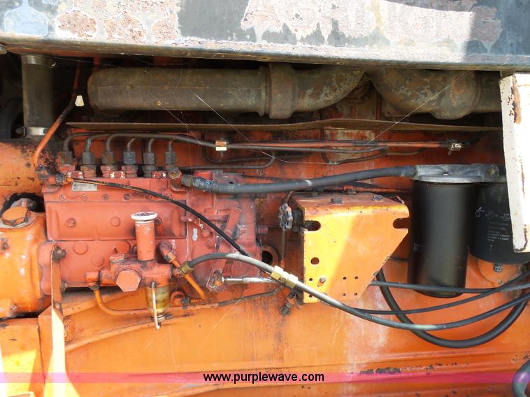 image for item K5301 1976 Case 1570 tractor