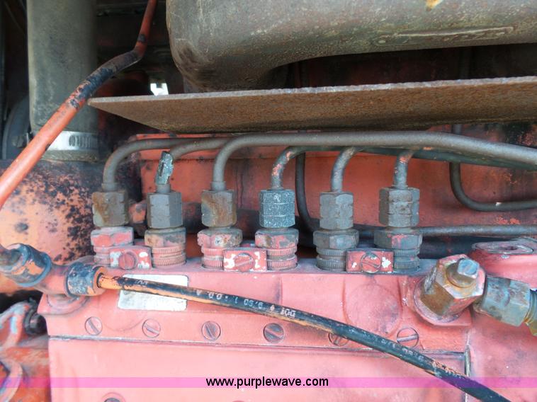 image for item K5301 1976 Case 1570 tractor