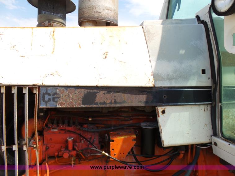 image for item K5301 1976 Case 1570 tractor