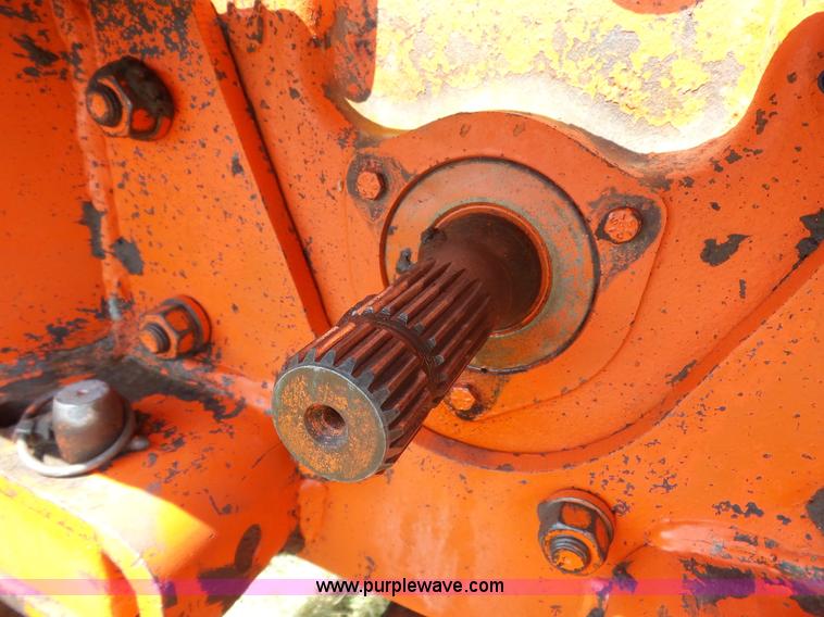 image for item K5301 1976 Case 1570 tractor