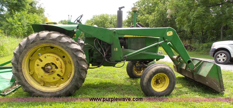 image for item K5309 1962 John Deere 3010 tractor
