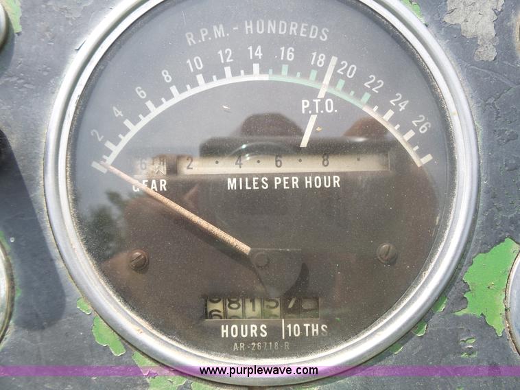 image for item K5309 1962 John Deere 3010 tractor