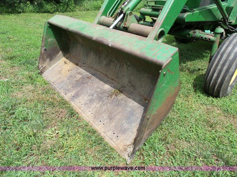 image for item K5309 1962 John Deere 3010 tractor