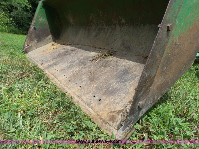 image for item K5309 1962 John Deere 3010 tractor