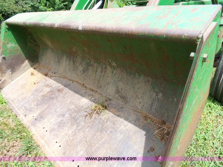 image for item K5309 1962 John Deere 3010 tractor