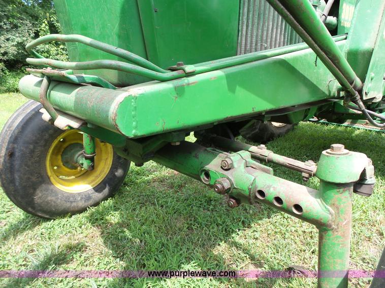 image for item K5309 1962 John Deere 3010 tractor