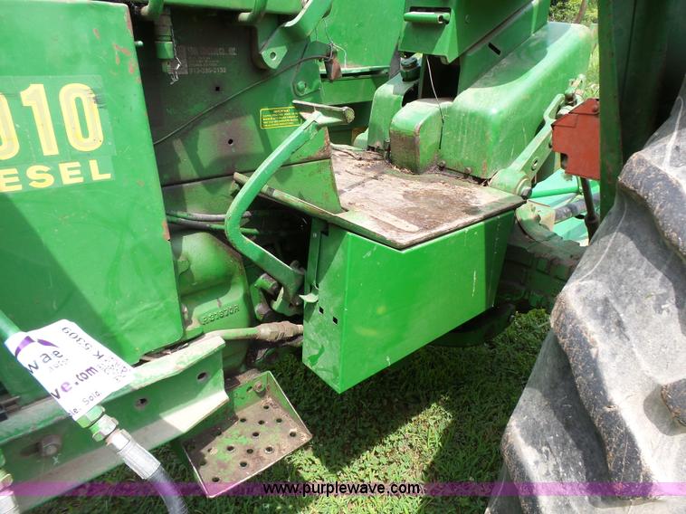 image for item K5309 1962 John Deere 3010 tractor