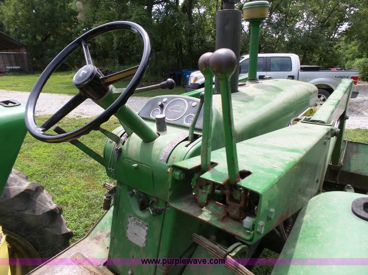 image for item K5309 1962 John Deere 3010 tractor