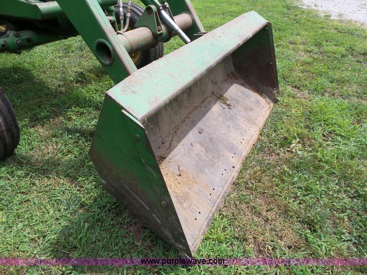 image for item K5309 1962 John Deere 3010 tractor