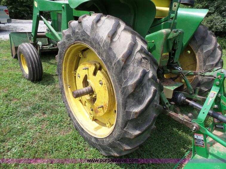image for item K5309 1962 John Deere 3010 tractor