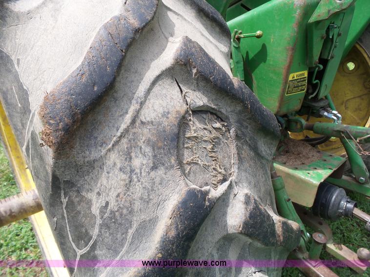 image for item K5309 1962 John Deere 3010 tractor