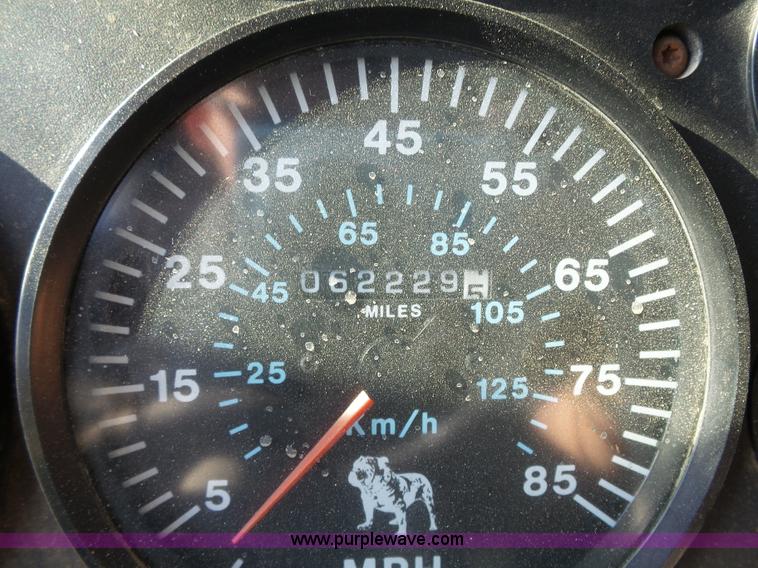 image for item K5317 1991 Mack CH613 silage/grain truck